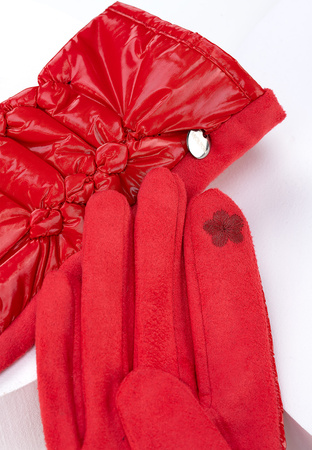 Czerwone rękawiczki z pikowaniem