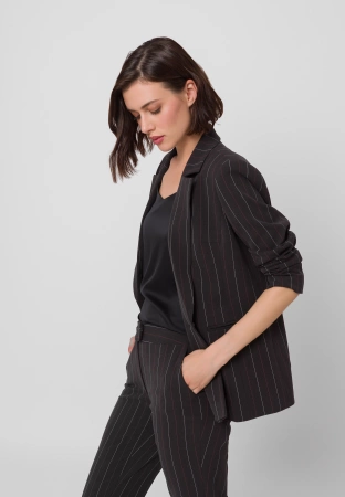 Klasyczny żakiet w prążek