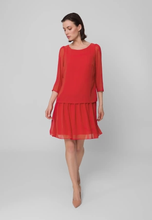 Zwiewna sukienka w kolorze ceglanym