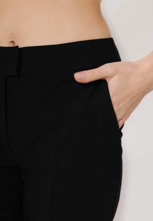 Klasyczne czarne spodnie z nogawką ⅞