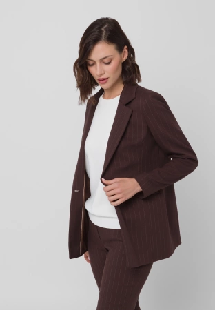 Brązowy żakiet w prążek zapinany na jeden guzik
