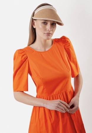Pomarańczowa sukienka z wiązaniem