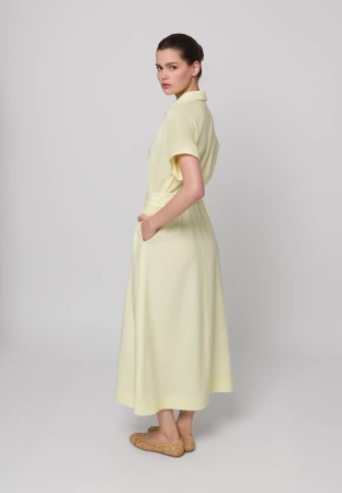 Długa sukienka z wiskozy i lnu wiązana w pasie