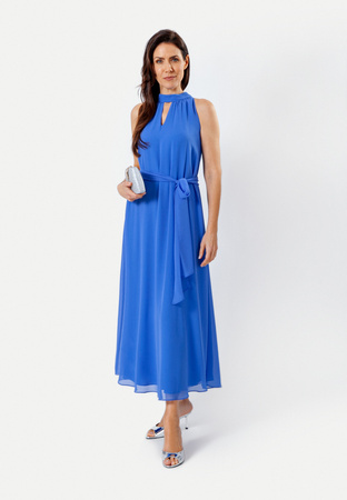 Długa wizytowa suknia z odkrytymi ramionami