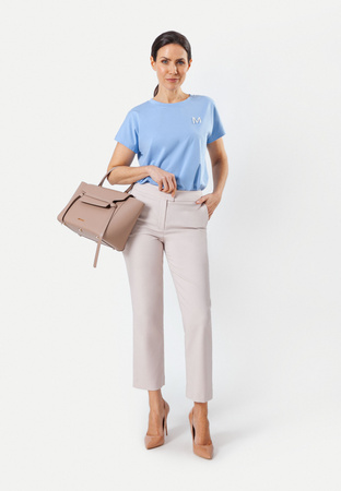 Beżowe spodnie z prostą nogawką