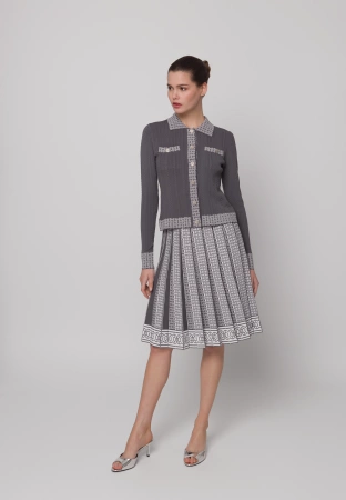 Szara plisowana spódnica z wiskozą