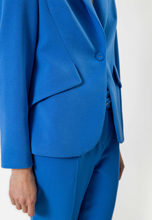 Niebieski taliowany żakiet z patkami