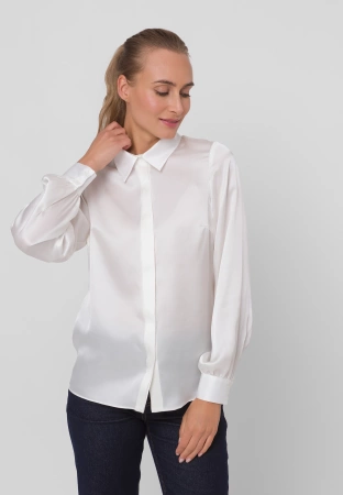 Biała jedwabna koszula