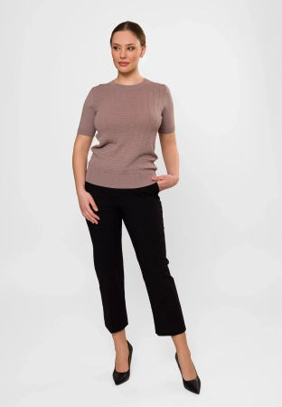 Brązowa bluzka o ażurowym splocie