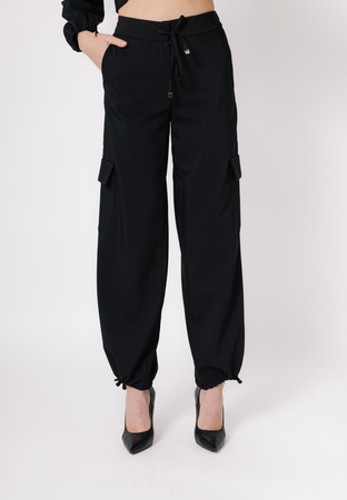Szerokie spodnie z troczkami