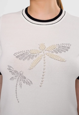 Dzianinowa ecru bluzka z aplikacją