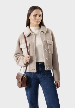 Krótkie beżowe futerko 100% wełna