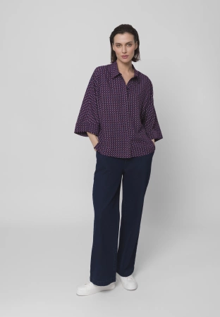 Granatowe jeansowe spodnie w gumkę z szeroką nogawką