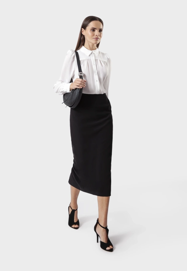 Ołówkowa spódnica midi