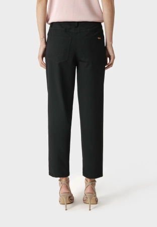 Czarne klasyczne spodnie