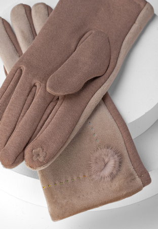 Beżowe rękawiczki z naturalnym pomponem