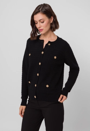 Czarny kardigan z charakterystyczną fakturą