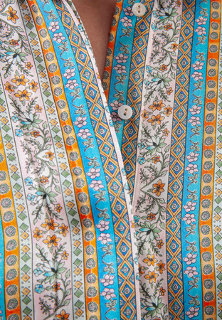 Wiskozowa bluzka w orientalny wzór