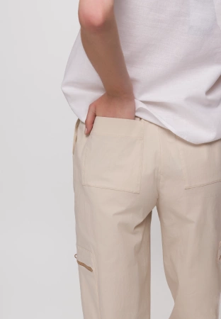 Bawełniane spodnie z kieszeniami