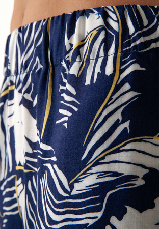 Wiskozowe spodnie w granatowo-biały wzór