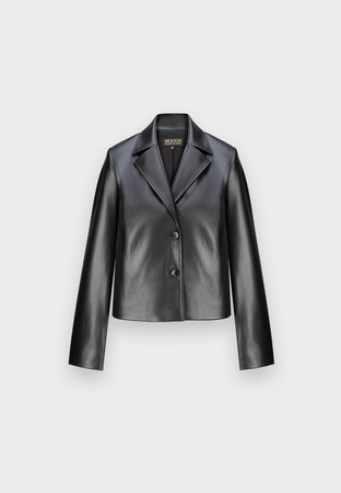 Czarna kurtka z ekoskóry