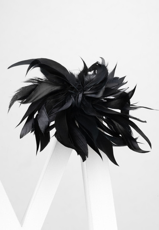 Broszka spinka z naturalnych piór