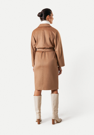 Camelowy dwurzędowy płaszcz 100% wełna
