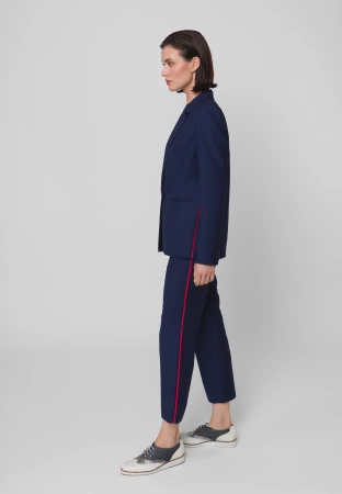 Żakiet z ozdobną wypustką