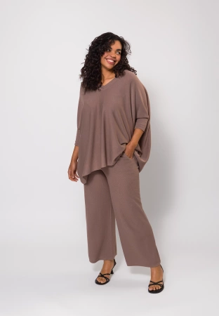 Szerokie spodnie ze strukturalnej dzianiny