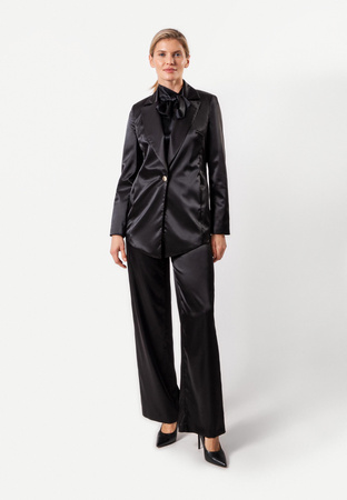 Czarny satynowy żakiet