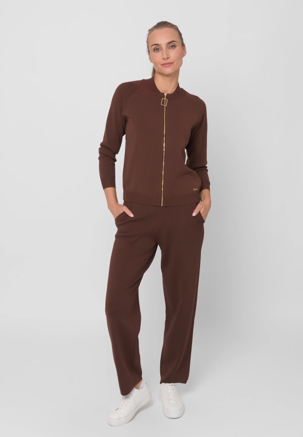 Brązowe spodnie z dzianiny