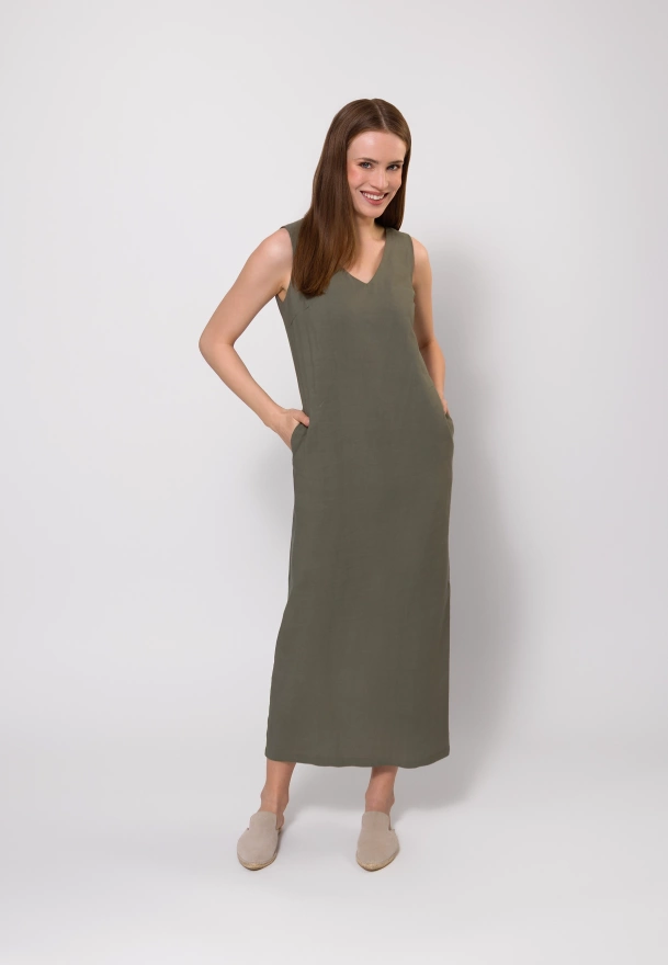 Sukienka w oliwkowym kolorze z wiskoza i lnem