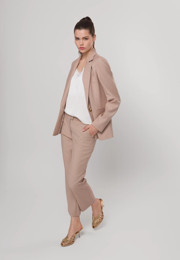 Beżowe spodnie z wiskozą