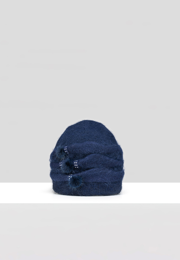 Granatowa dzianinowa czapka z naturalnym włosiem