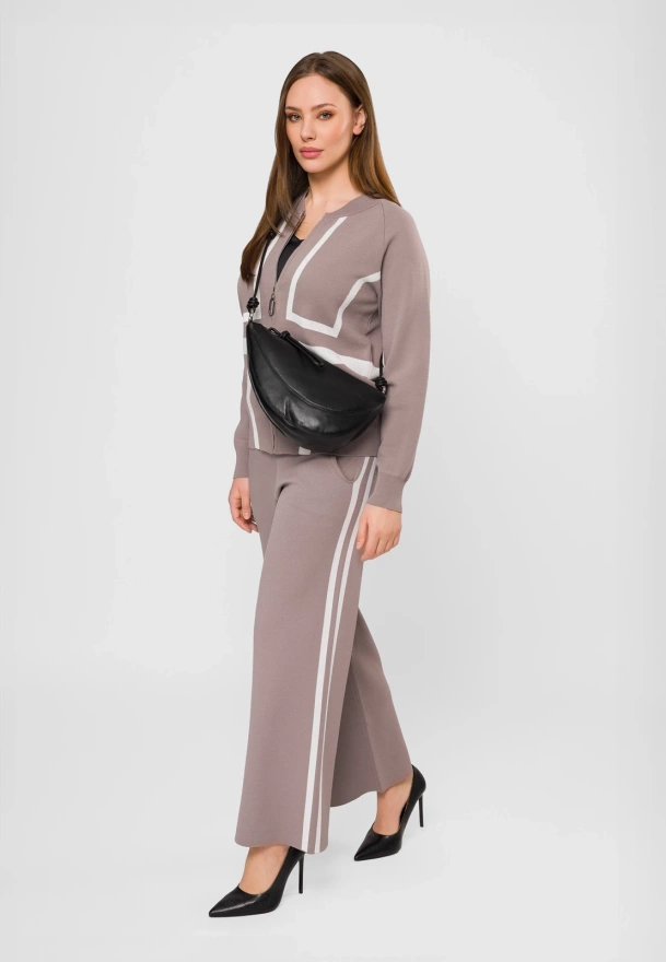 Dzianinowe spodnie z białym lampasem