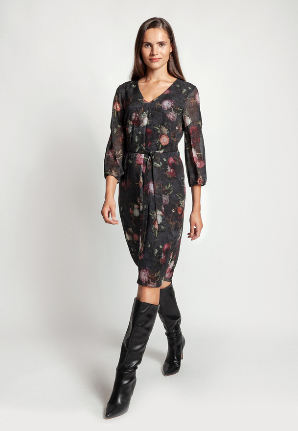 Sukienka w kwiaty z dekoltem na plecach w 100% z wiskozy