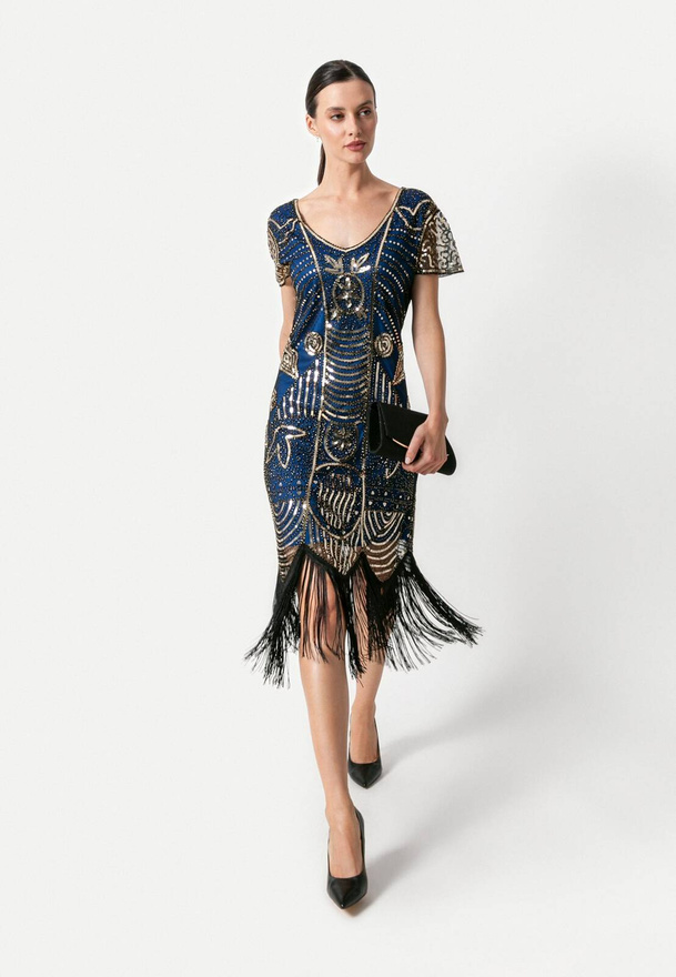 Niebieska sukienka z cekinami i frędzlami