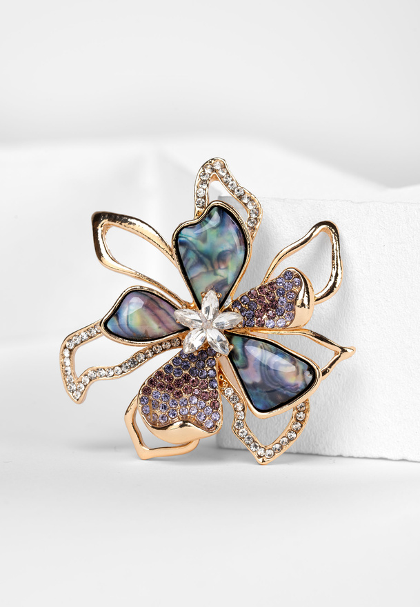 Broszka w kształcie kwiatka z kolorowymi kamieniami