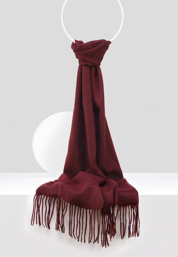 Bordowy wełniany szal