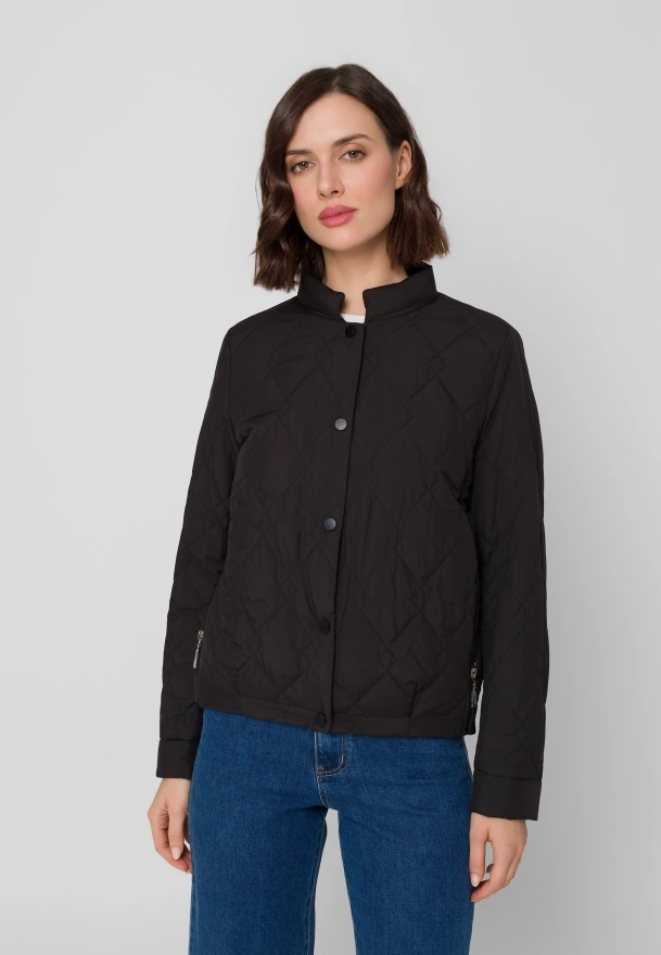 Czarna pikowana kurtka