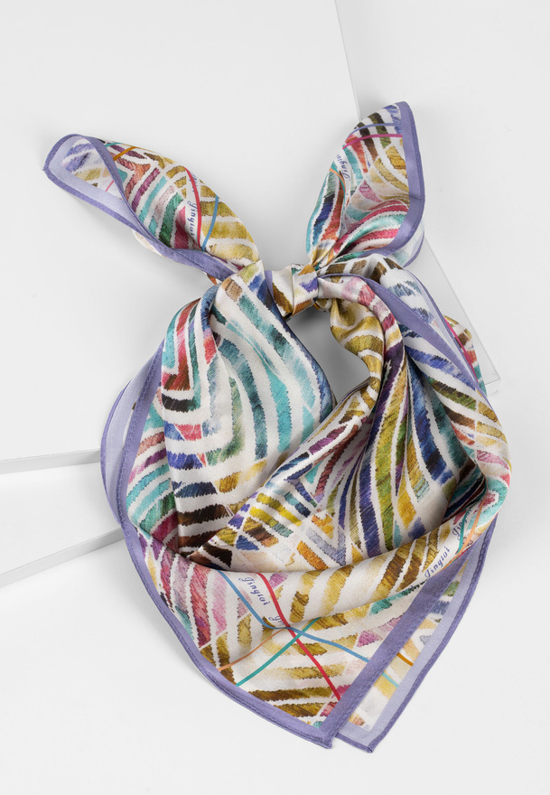 Jedwabna apaszka w kolorową mozaikę