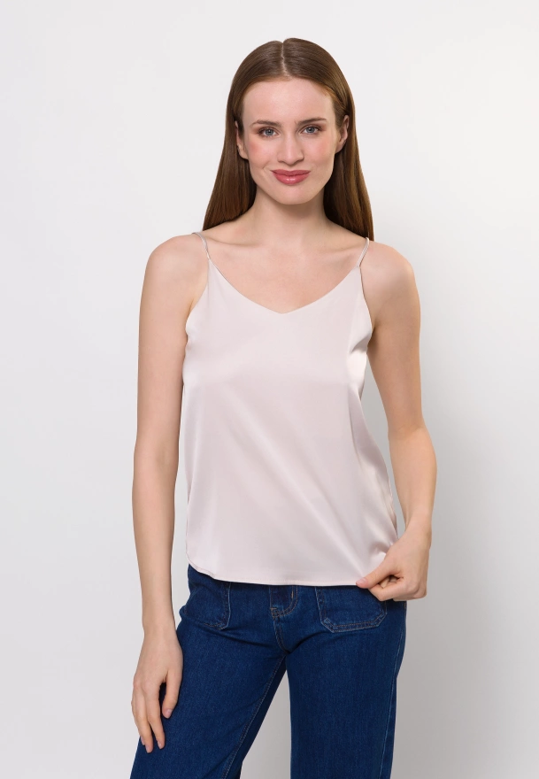 Beżowy satynowy top na cienkich ramiączkach