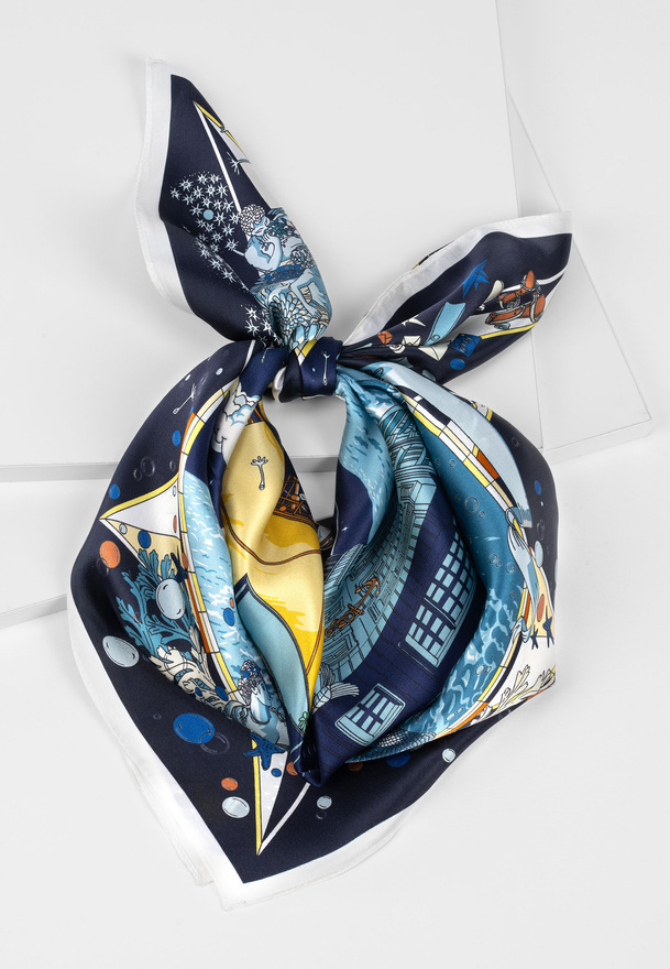 Jedwabna apaszka z żaglowcem