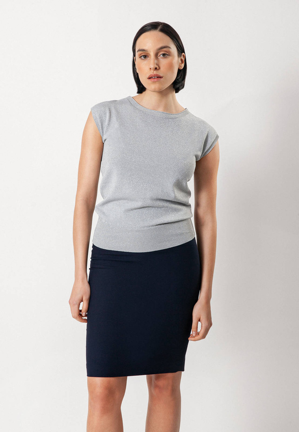 Szara dzianinowa bluzka ze srebrną nicią