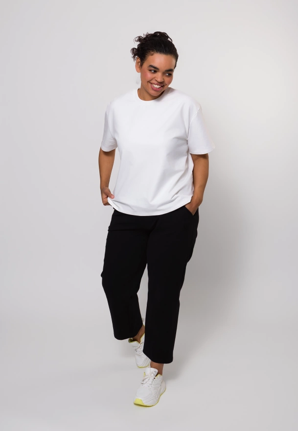 Czarne dresowe spodnie z prostą nogawką