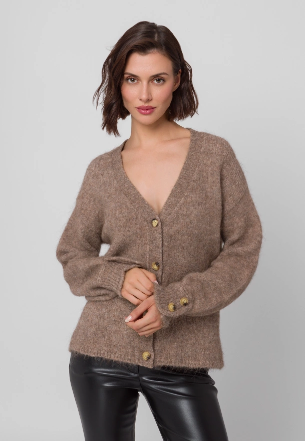Beżowy kardigan z alpaką