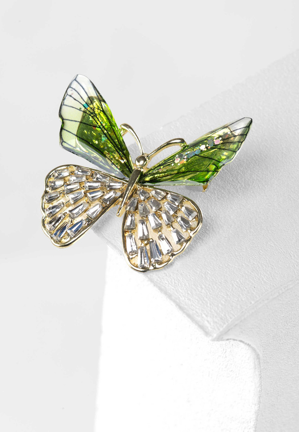 Broszka w kształcie motyla