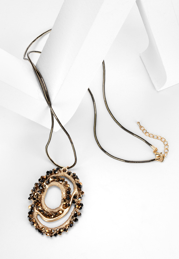 Naszyjnik z oryginalną zawieszką