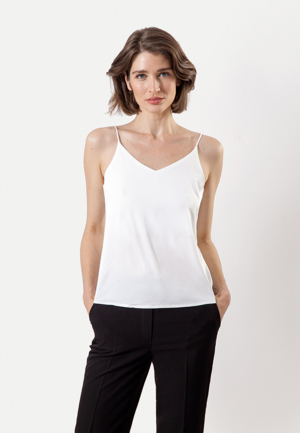 Biały satynowy top na cienkich ramiączkach