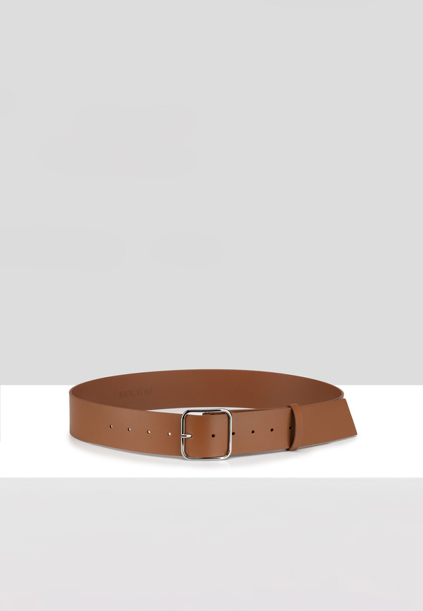 Skórzany szeroki pasek w camelowym kolorze